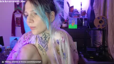 Snapshot of tricky_nymph chatting on 12.06.24 Cassie online show from 12.06.24