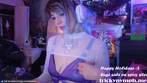 Snapshot of tricky_nymph chatting on 12.31.24 Cassie online show from 12.31.24