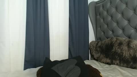 Snapshot of tskitty_girl chatting on 03.06.25 tskitty_girl online show from 03.06.25