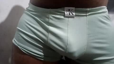 Snapshot of tsunayoshipb321 chatting on 11.17.25 Tsunayoshi321 online show from 11.17.25