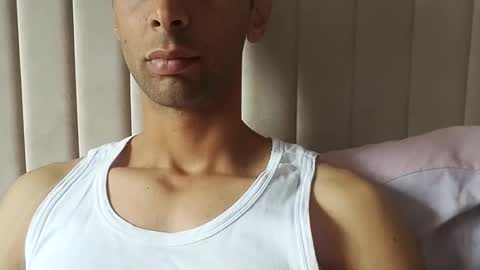 Snapshot of tunisiensexyguy chatting on 12.02.24 TunisienSexyGuy online show from 12.02.24