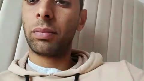 Snapshot of tunisiensexyguy chatting on 02.10.25 TunisienSexyGuy online show from 02.10.25