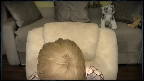 Clementine online show from 11.12.25