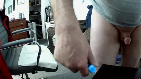 Snapshot of tweeter74 chatting on 02.02.25 Tweeter74 online show from 02.02.25