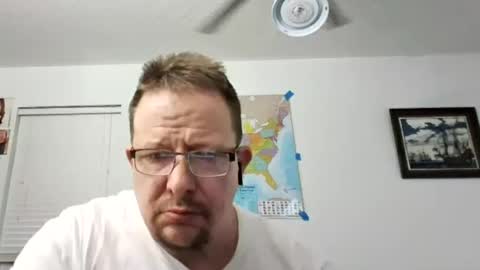 Snapshot of tweeter74 chatting on 02.18.25 Tweeter74 online show from 02.18.25