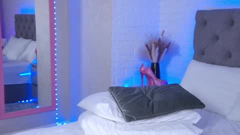 Hallie online show from 01.16.25