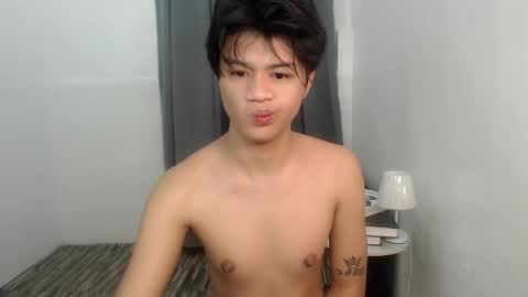 Snapshot of twink_blaze chatting on 10.09.25 BLAZE online show from 10.09.25