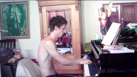 Snapshot of twoforallprivate chatting on 01.19.25 TobeBritta online show from 01.19.25