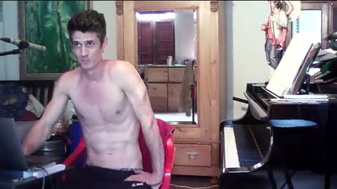 Snapshot of twoforallprivate chatting on 03.12.25 TobeBritta online show from 03.12.25