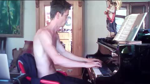 Snapshot of twoforallprivate chatting on 09.17.25 TobeBritta online show from 09.17.25