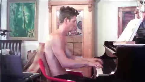 Snapshot of twoforallprivate chatting on 09.20.25 TobeBritta online show from 09.20.25