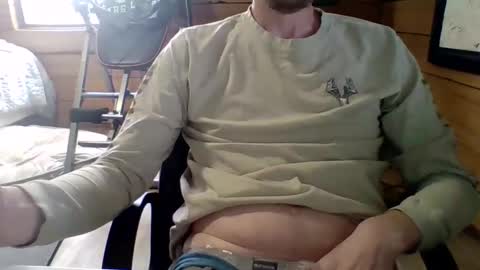 Snapshot of twootall chatting on 02.06.25 twootall online show from 02.06.25