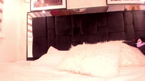       online show from 03.03.25