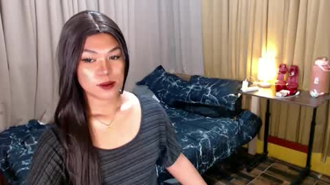Snapshot of ugly_asianlover chatting on 03.10.25 rechelle online show from 03.10.25