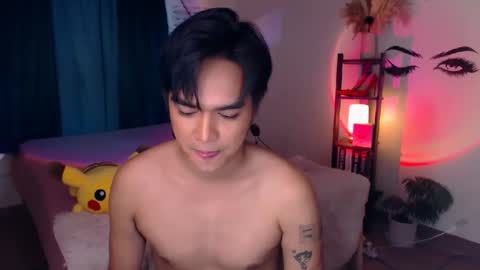 Snapshot of ultimatesexytrans chatting on 02.21.25 Alex online show from 02.21.25