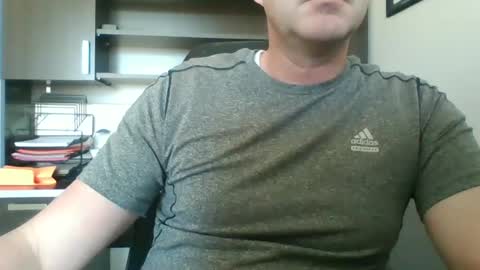 Snapshot of ultratac1 chatting on 02.21.25 Ultra online show from 02.21.25