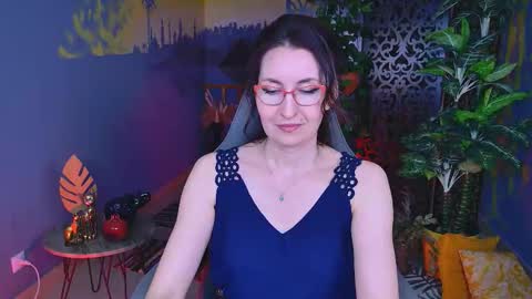 UnaTera online show from 11.30.25