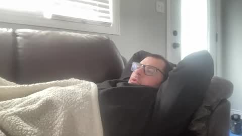 Snapshot of ungerisland chatting on 12.26.24 ungerisland online show from 12.26.24