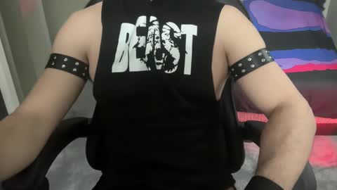 Snapshot of unicornnn___ chatting on 02.11.25 Game OF Pornnn online show from 02.11.25