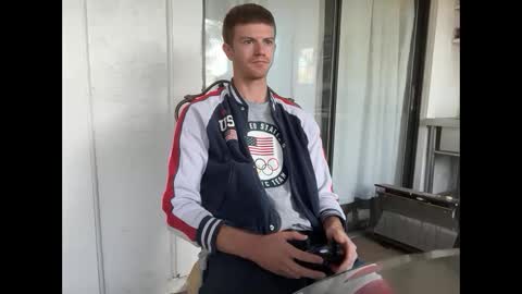 Stepbro online show from 03.04.25