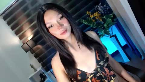 Snapshot of ur_hot_fantasyxxx chatting on 09.19.25 Saina Gonzales online show from 09.19.25