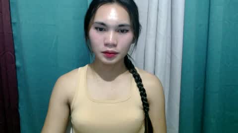 QUEENSY online show from 02.23.25