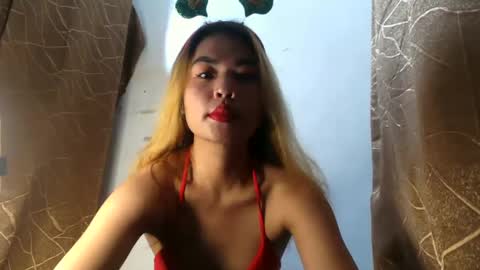 Snapshot of ur_perfectgirlmsa chatting on 12.25.24 Ms. A lets go pass or pvt show online show from 12.25.24