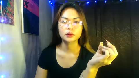 Snapshot of ur_perfectgirlmsa chatting on 02.26.25 Ms. A lets go pass or pvt show online show from 02.26.25