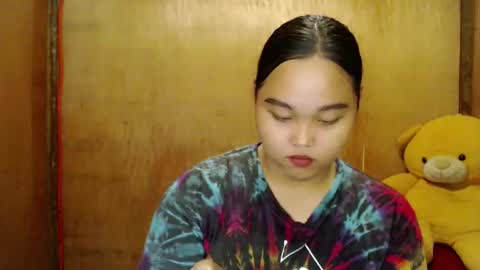 Snapshot of urasian_hotchix69 chatting on 02.19.25 Lycah online show from 02.19.25