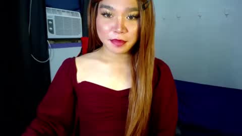 Snapshot of urasiansweet_cummer chatting on 02.22.25 KENDRA online show from 02.22.25