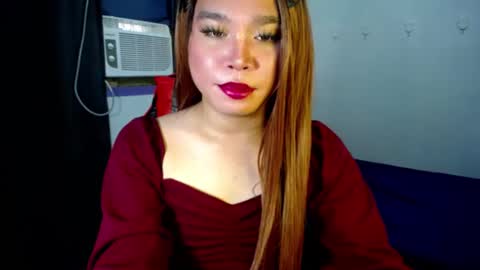Snapshot of urasiansweet_cummer chatting on 02.23.25 KENDRA online show from 02.23.25
