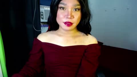 Snapshot of urasiansweet_cummer chatting on 03.10.25 KENDRA online show from 03.10.25