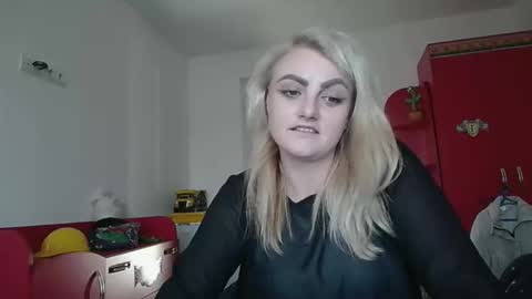 urdesiremuse online show from 12.05.25