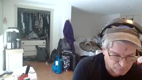 Snapshot of urfavteach50 chatting on 01.28.25 Gregor online show from 01.28.25