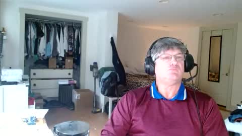 Snapshot of urfavteach50 chatting on 10.14.25 Gregor online show from 10.14.25