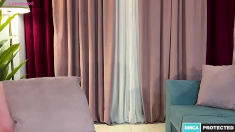 Snapshot of urgoddessjenny chatting on 12.28.24 Jenny online show from 12.28.24