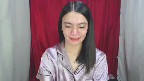 Snapshot of urhottiest_katey chatting on 01.04.25 Katey online show from 01.04.25