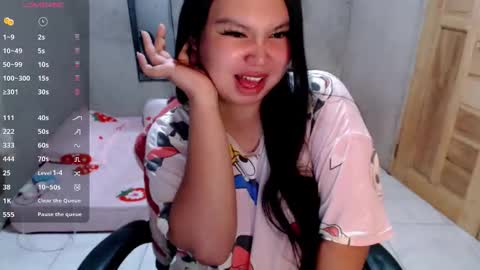 Snapshot of urpinayslutxxx chatting on 11.06.25 Jane online show from 11.06.25