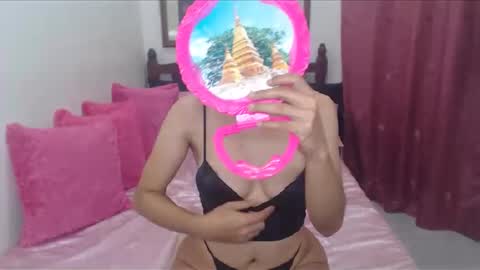 Snapshot of ursweetgoddess chatting on 10.25.25 iVANNA online show from 10.25.25