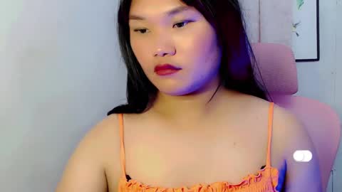 Snapshot of urwildpinayxxx chatting on 12.08.24 melody online show from 12.08.24