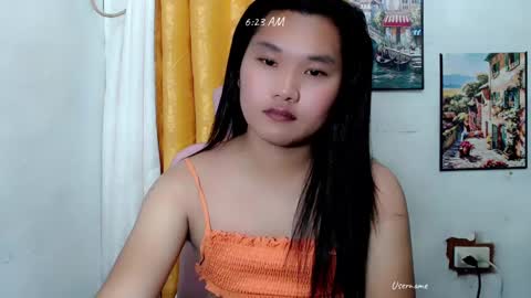 Snapshot of urwildpinayxxx chatting on 01.14.25 melody online show from 01.14.25