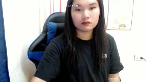 Snapshot of urwildpinayxxx chatting on 10.27.25 melody online show from 10.27.25