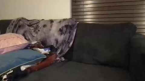 Snapshot of urwivesaffair chatting on 10.12.25 Urwivesaffair online show from 10.12.25