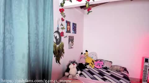    online show from 01.27.25