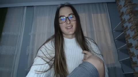 Snapshot of va_len_sea_ya chatting on 02.06.25 Valensiya online show from 02.06.25