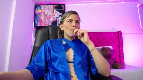 Snapshot of valeamaya chatting on 03.07.25 valeamaya online show from 03.07.25