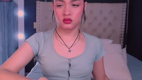 Snapshot of valen_thompson chatting on 01.15.25 IG-valen mendoza99 twitter valenthompson99 online show from 01.15.25