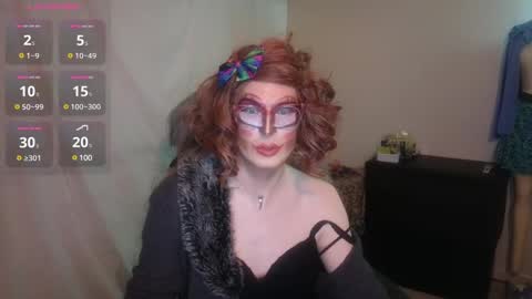 Snapshot of valentia_vickers chatting on 01.19.25 Valentia online show from 01.19.25