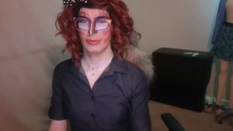Snapshot of valentia_vickers chatting on 01.29.25 Valentia online show from 01.29.25