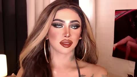 Snapshot of valentina_goddess_tsxxx chatting on 01.09.25 Amanda online show from 01.09.25